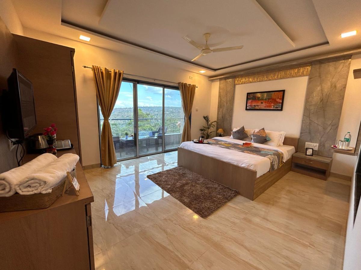 Divine Resort - Mahabaleshwar Panchgani Exterior photo